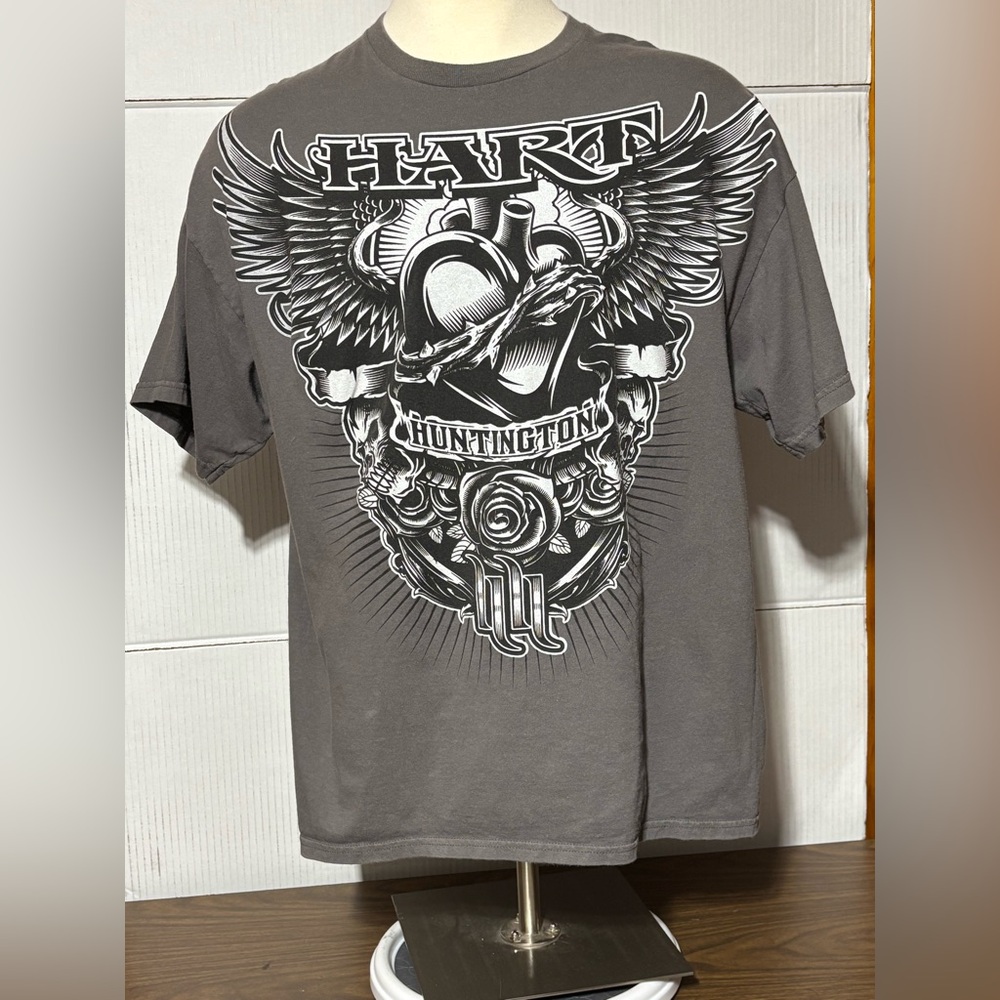 Hart and Huntington Tattoo shop operated by Corey Hart 2XL vintage tee